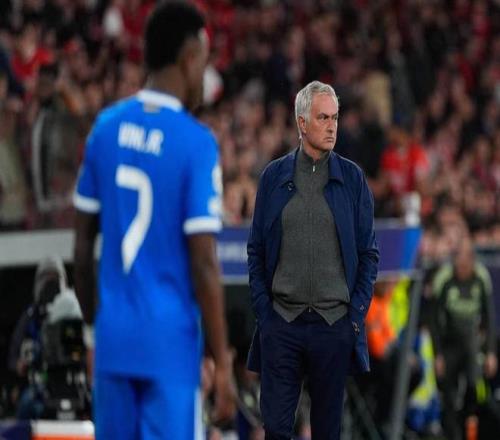 岁加梅罗告,别球场,四次欧联杯,一号娱乐,一号娱乐官网,一号娱乐平台,一号娱乐集团,一号娱乐集团