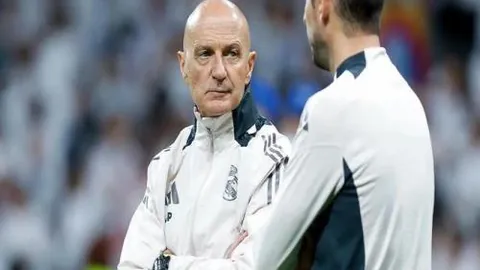 欧战连捷三场！费内巴切再掀胜利潮，激战沙萨基创辉煌战绩